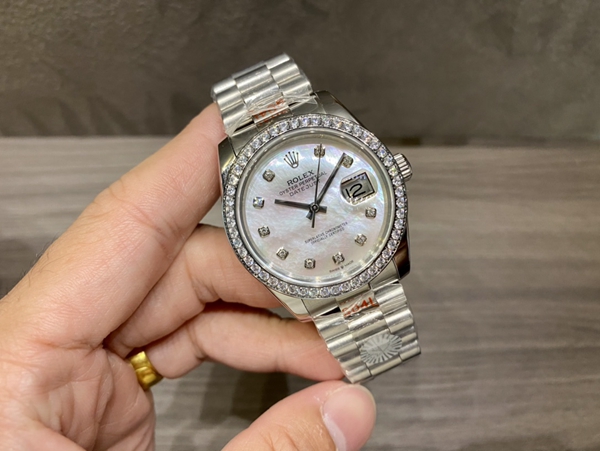 激安ロレックス側面デザイン